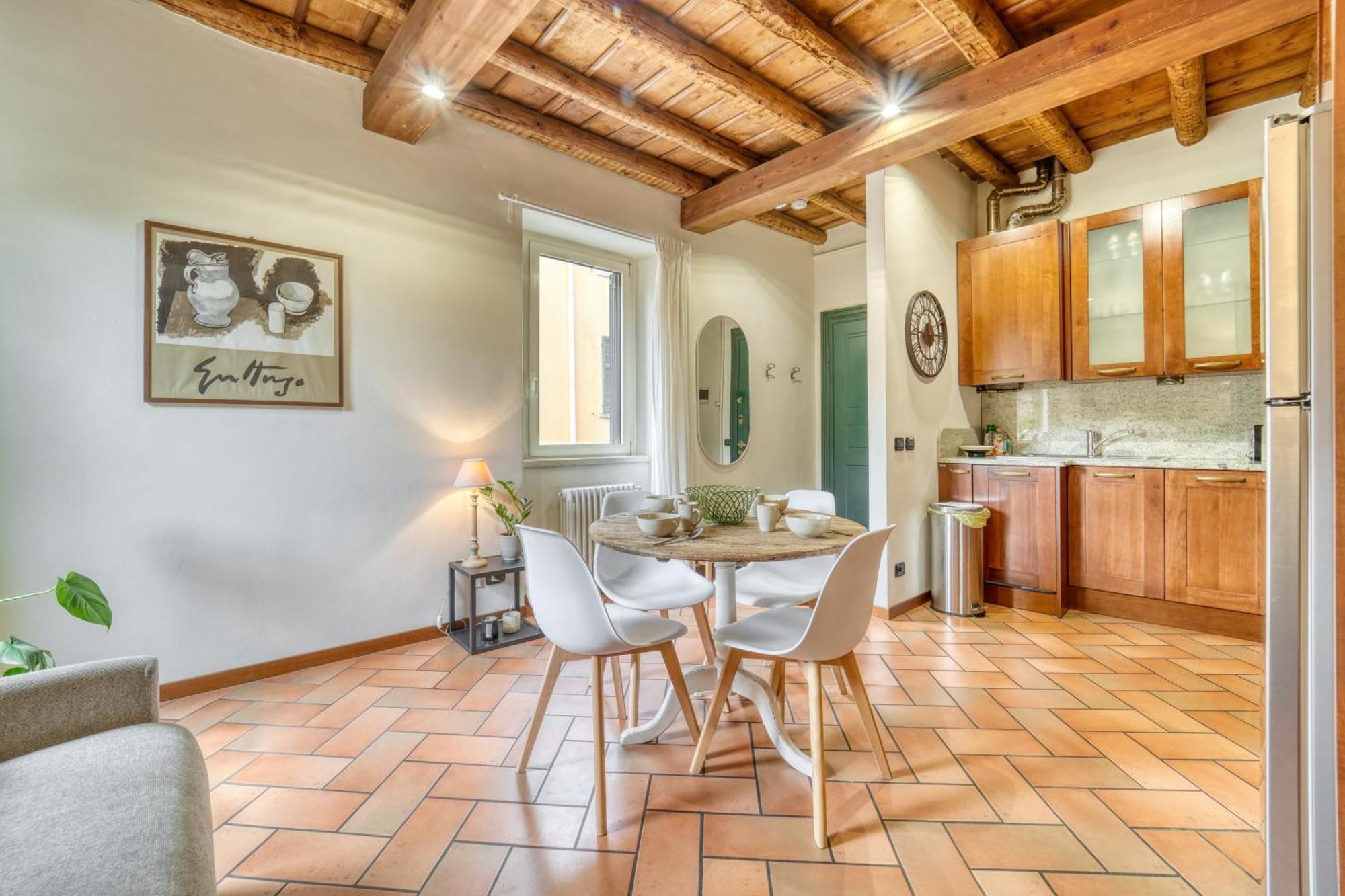 Ferienwohnung Casa Di Milo Cernobbio Exterior foto